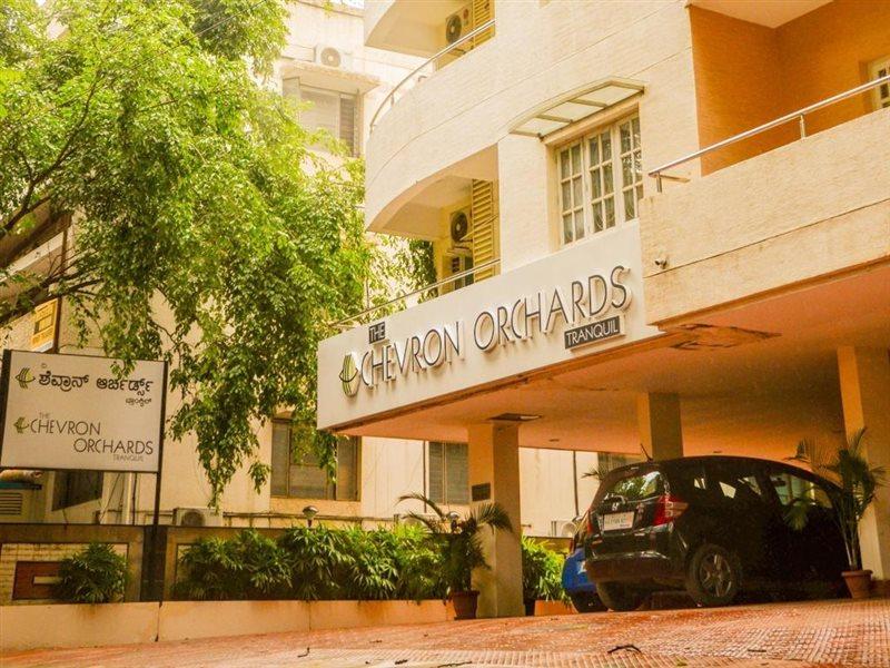 Hyde Park Hotel Bangalore Esterno foto